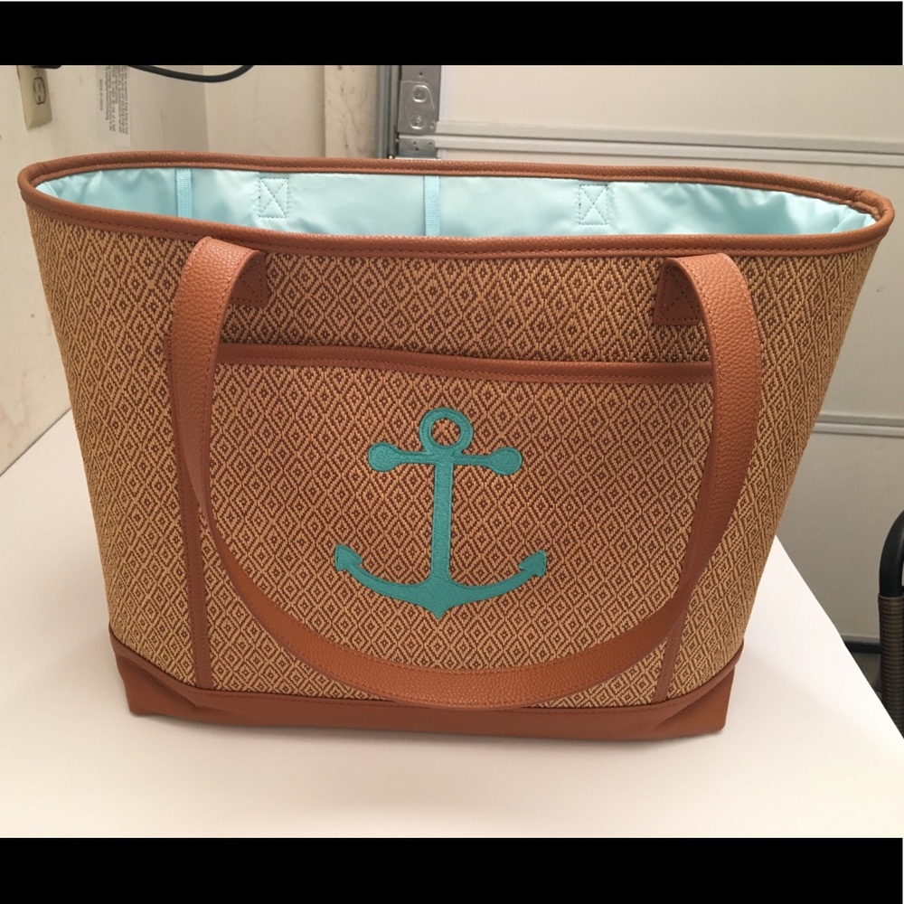 Shore enough tote - diamond straw print